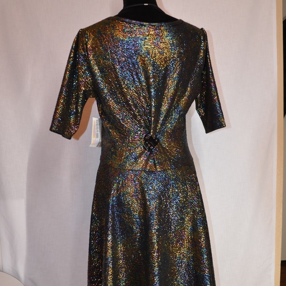 LULAROE Holiday Nicole Dress - Picture 4 of 4